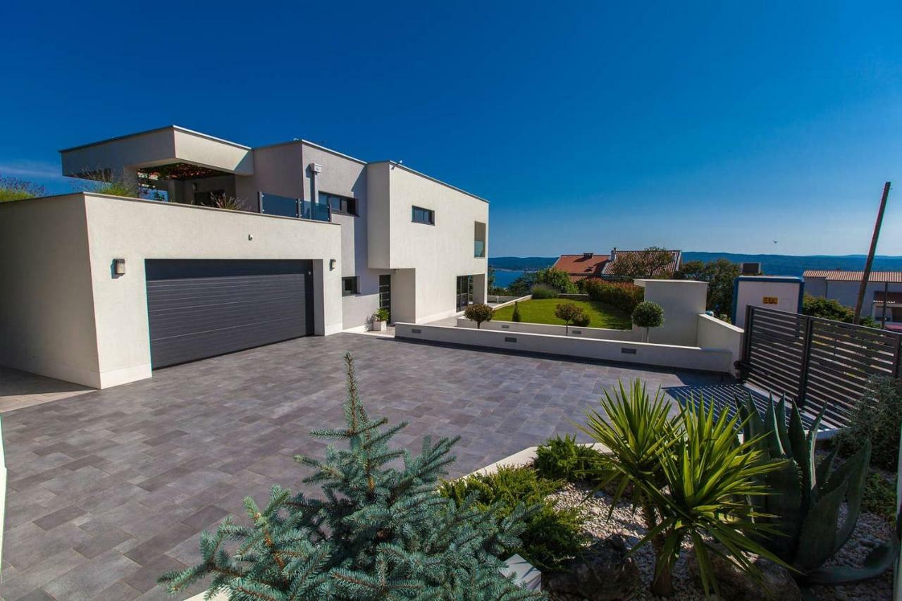 Villa Rina - Luxury Holiday Home Цриквеница Экстерьер фото