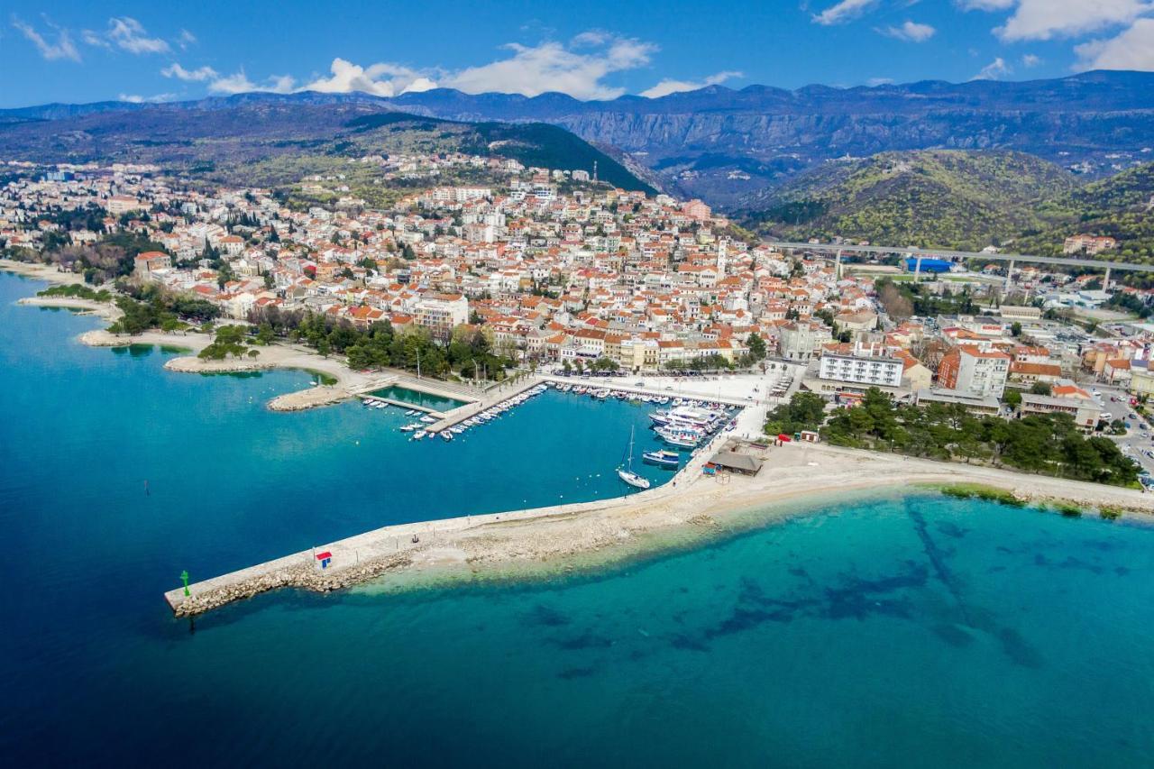 Villa Rina - Luxury Holiday Home Цриквеница Экстерьер фото